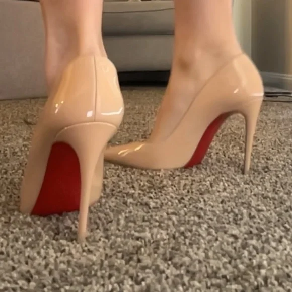Christian Louboutin Nude Patent Leather Pump Heels - Picture 10 of 15